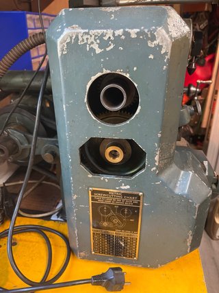 Torno de metal antiguo Little John