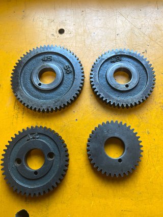 Torno de metal antiguo Little John