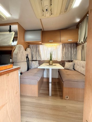 Autocaravana 6 plazas con doble aire