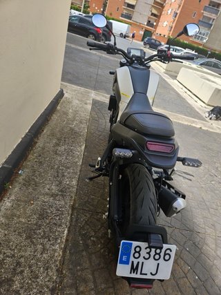 Benelli Leoncino 125 - 7.500 km