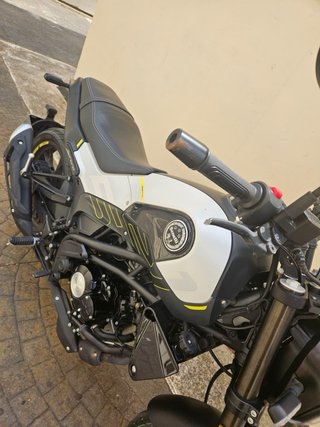 Benelli Leoncino 125 - 7.500 km
