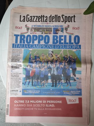 Lotto giornali Italia Campione Euro 2020