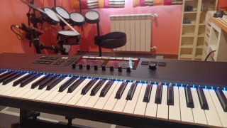 Native Instruments Kontrol S61 Mk2