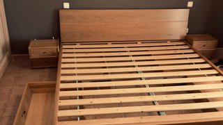 Cama 200x200 Madera Maciza con Cabecero