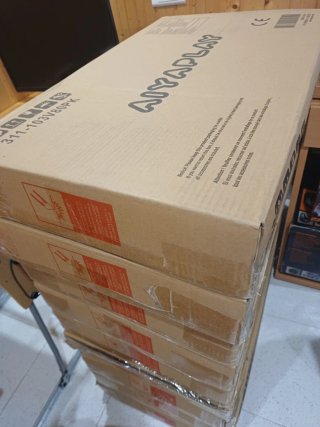 Baúl infantil de madera nueva