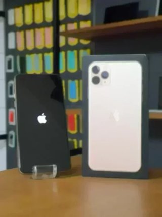IPHONE 11 PRO MAX 64GB DORADO BATERIA 100%