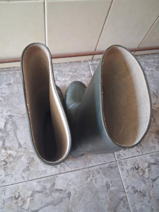 Botas de agua / trabajo impermeables – Talla 43
