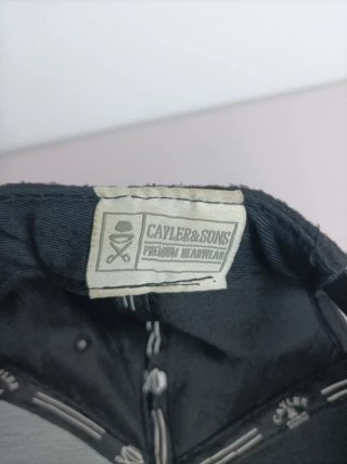 Gorra Cayler & Sons Snapback Brooklyn NYC Negra