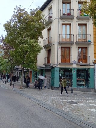 Alquiler local comercial San Juan de dios.Granada