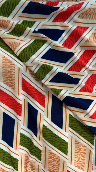 Jersey viscosa fantasia geometrica