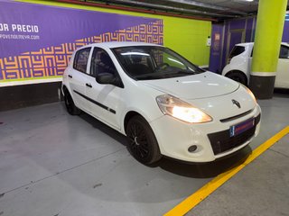 Renault Clio 1.5 dCi 75cv | Distribución nueva