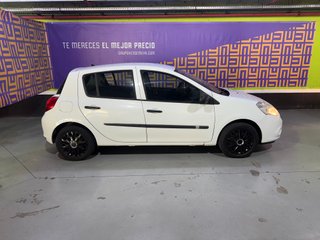 Renault Clio 1.5 dCi 75cv | Distribución nueva
