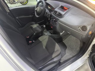 Renault Clio 1.5 dCi 75cv | Distribución nueva