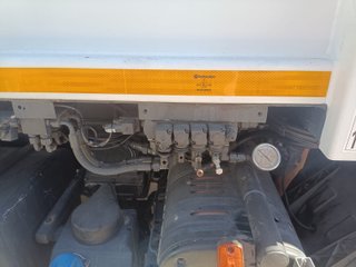 IVECO 180E28 2009