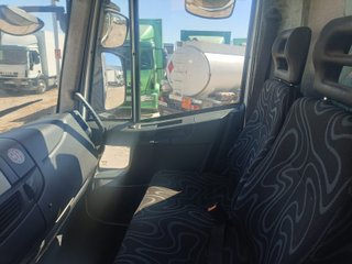 IVECO 180E28 2009