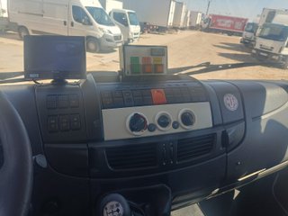 IVECO 180E28 2009