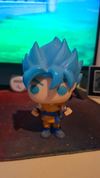 Funko Pop Goku Blue sin caja