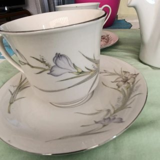 Juego tazas con jarra porcelana