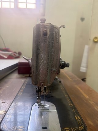 Máquina de coser antigua Sigma