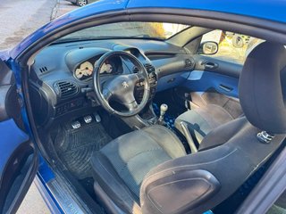 Peugeot 206 2001