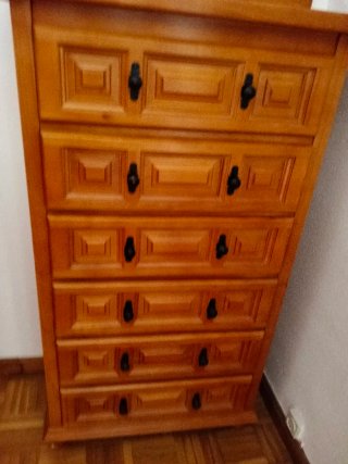 Cama completa de madera,con mesillas , sinfonier