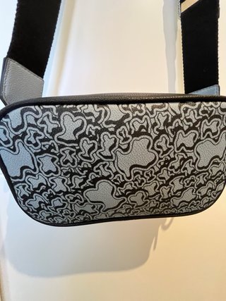 BOLSO TOUS Azul claro con logo oso estampado