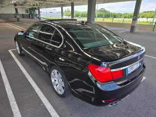 BMW Serie 7 730D F01
