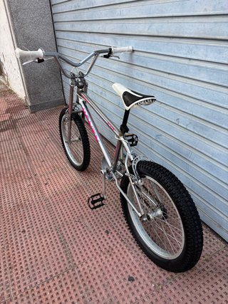 Bicicleta Monty T-219