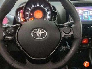 Toyota Aygo 1.0 70 x-clusiv