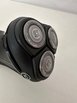 Afeitadora Philips Serie 3000 Negra