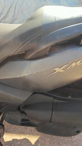 Yamaha XMAX 125cc - Gris mate