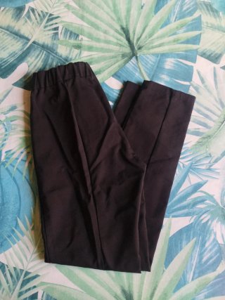 Pantalón negro Mango Talla 36