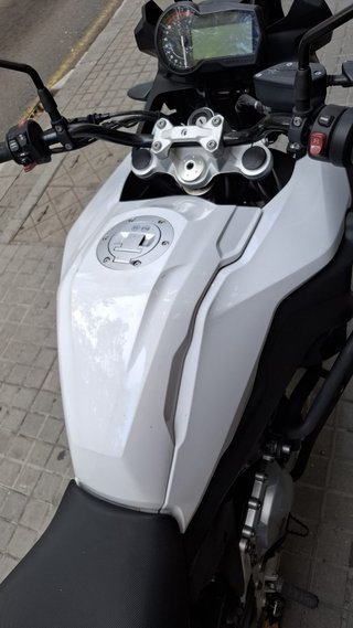 BMW F750 GS ABS con 14.460km