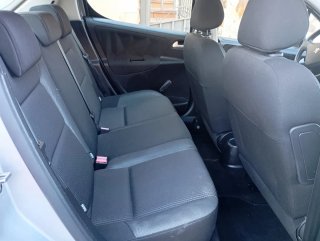 Peugeot 207 2012