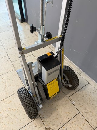 Carretilla Automática Cargomaster 140kg