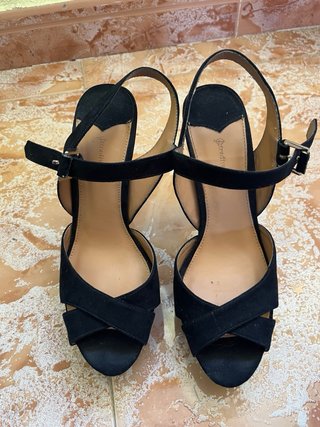 Tacones Stradivarius