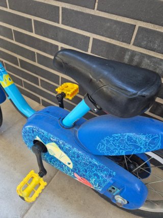 Bicicleta infantil azul