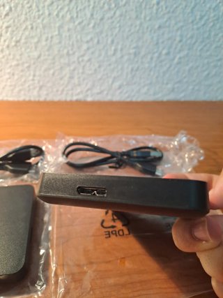 3 Discos Duros Externos Toshiba 1TB
