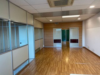 Oficina en alquiler en Mas Xirgu en Girona