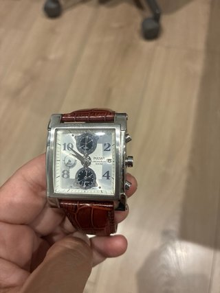 Reloj Pulsar Hombre Caja Plateada Correa Marrón