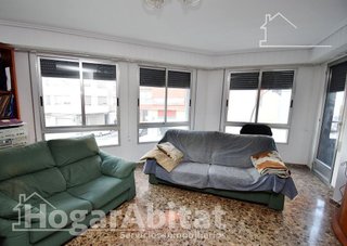 Edificio en venta en Zona Llombai en Burriana