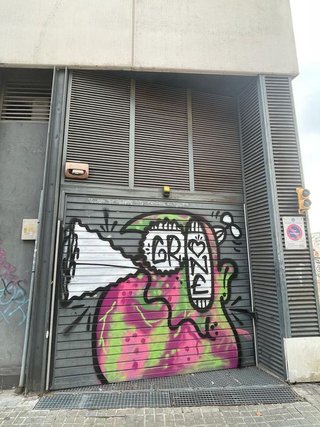 Garaje en venta en San Roc - El Remei en Badalona