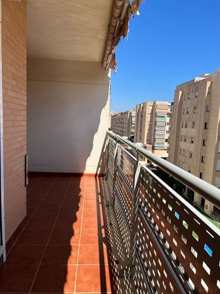 Piso en alquiler en Teatinos en Málaga