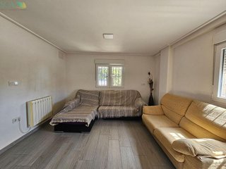 Chalet en venta en Novelda