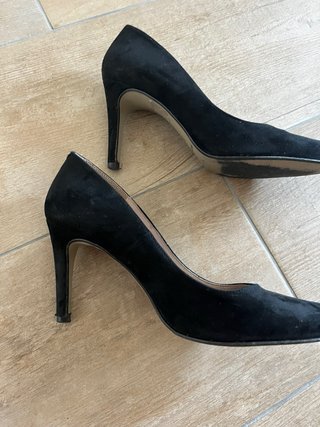 Zapatos de tacón negros