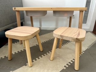 Mesa y 2 Sillas Infantiles IKEA FLISAT