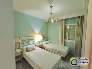 Ático en venta en Nueva Andalucía centro en Marbella
