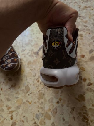 Nike TN Air Max Zapatillas Marrón Blanco