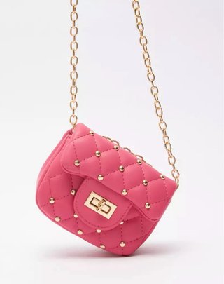 Bolso mini acolchado con cadena dorada