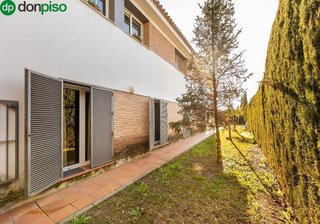 Chalet en venta en Cájar